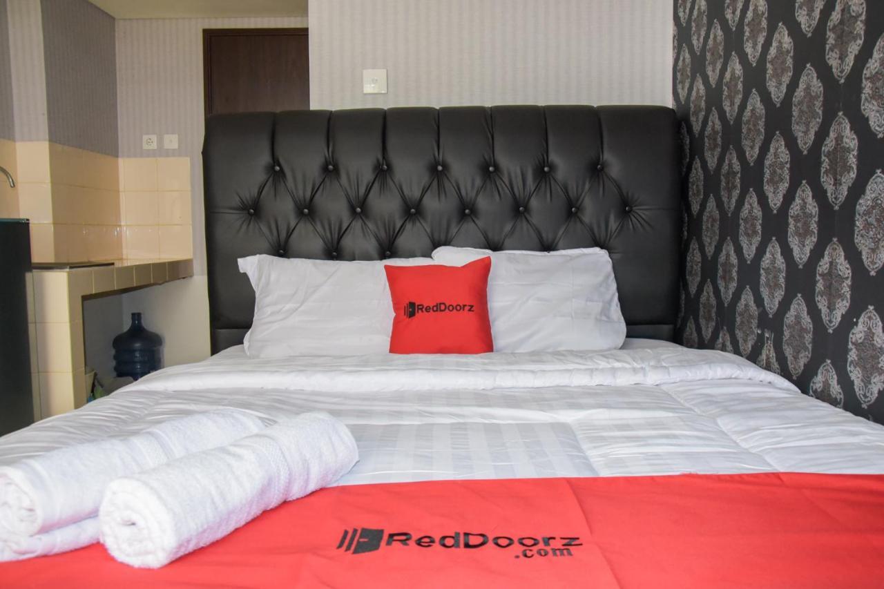 Reddoorz Apartment @ Serpong Green View Tangerang Exterior photo
